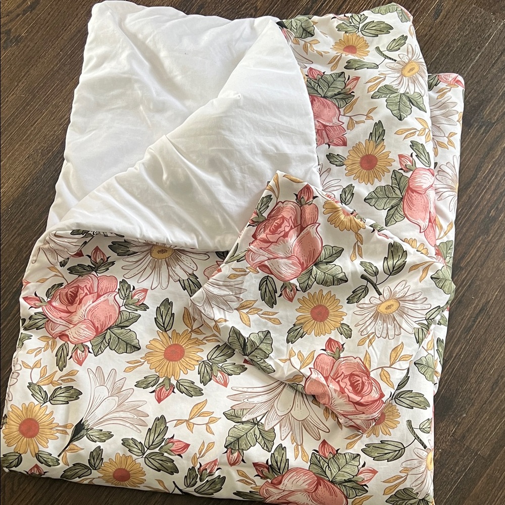 Floral Bedding Set with White and Pink Accents